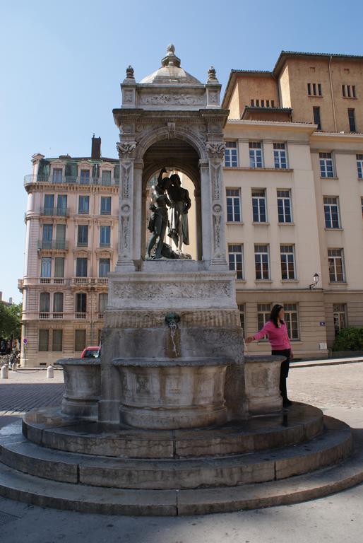 Gite L'Outarde Lyon Buitenkant foto